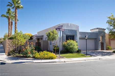 114 Twin Towers Ave Las Vegas, NV 89123