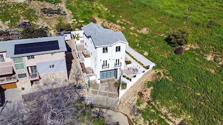 3787 Glenalbyn Dr Mount Washington, CA 90065