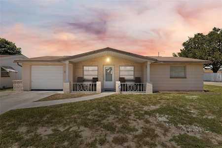 1103 Yale Dr Holiday, FL 34691