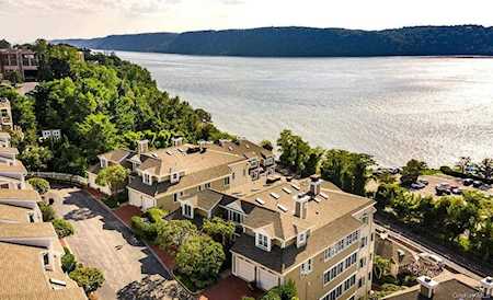 3 Rivercrest Ln #504 Dobbs Ferry, NY 10522