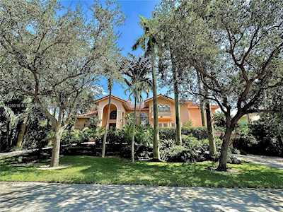 168 Paloma Dr Coral Gables, FL 33143
