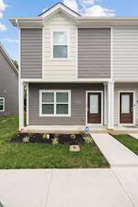 8082 Logan Dr La Vergne, TN 37086