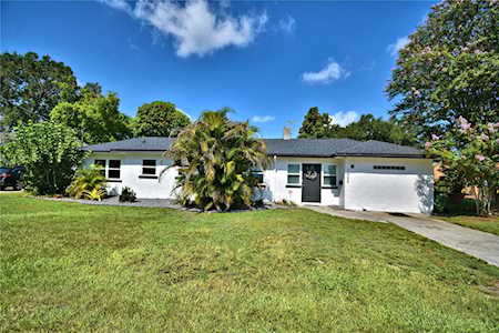 1655 17th St NW Winter Haven, FL 33881