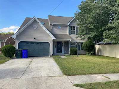 1112 Pelham St Norfolk, VA 23505