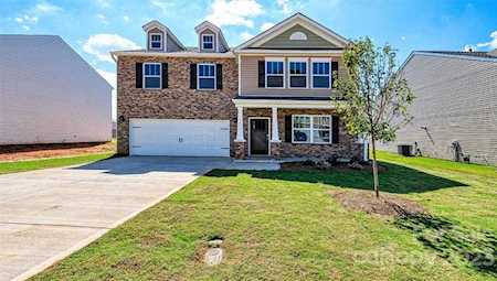 173 Scotsway Ct Troutman, NC 28166