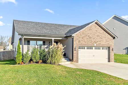2913 Lancelot Ln Clarksville, TN 37040
