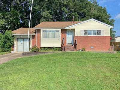 573 Sandburg St Virginia Beach, VA 23462