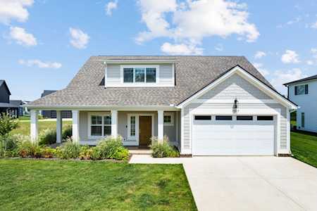 1517 Shalom St Murfreesboro, TN 37128
