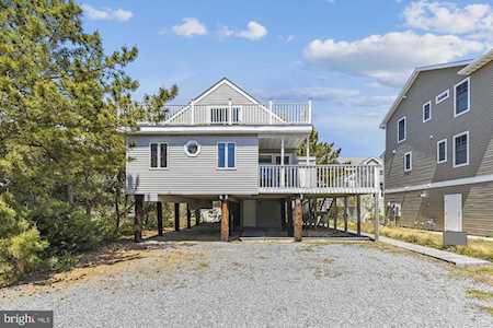 9 N 4th St South Bethany, DE 19930