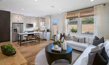 17536 Cameron Ln #101 Huntington Beach, CA 92647