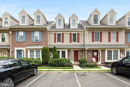 604 Berkshire Marlton, NJ 08053