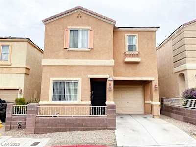 3452 Bearpin Gap Ln Las Vegas, NV 89129