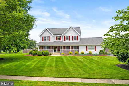 3 Hamton Ct E Robbinsville, NJ 08691