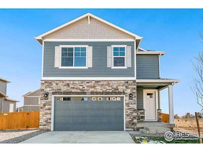 796 Crest St Lochbuie, CO 80603