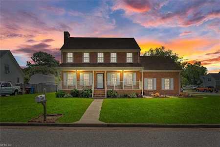 217 Gallenway Terrace Chesapeake, VA 23322