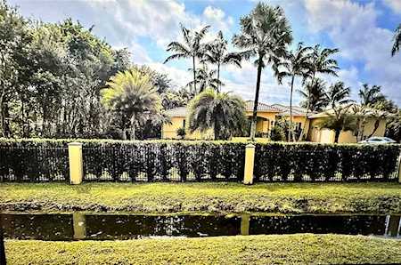14160 Luray Rd Southwest Ranches, FL 33330