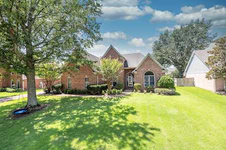 1571 Collingham Dr Collierville, TN 38017
