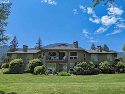 68712 E Fairway Estates RD #D5 Welches, OR 97067