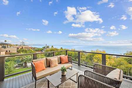 1518 Summit Ave Cardiff By The Sea, CA 92007
