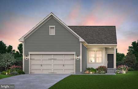 21931 Hawksbill High Circle #1 Sterling, VA 20164