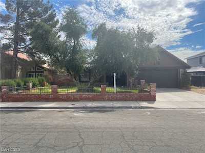 340 Fuente Dr Henderson, NV 89014