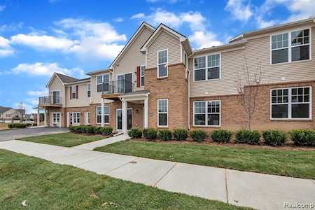 10028 Ridge Run St #10 Hartland Twp, MI 48855