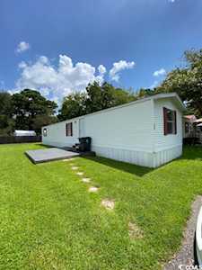 29 Topsail Ln. Murrells Inlet, SC 29576