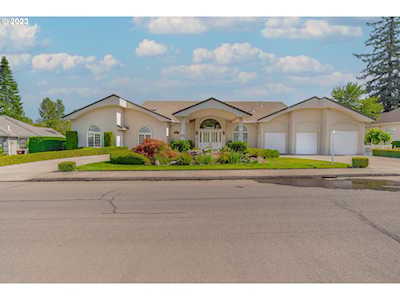 2629 NW Lacamas DR Camas, WA 98607