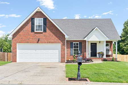 1201 Channelview Dr Clarksville, TN 37040