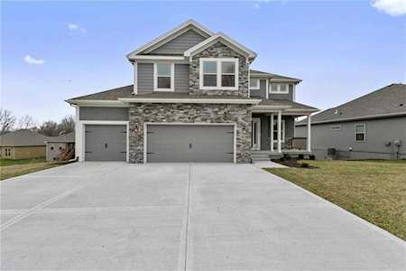 3528 NE 91st Terrace Kansas City, MO 64156