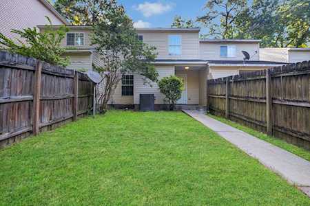 1264 Ocala Road Tallahassee, FL 32303