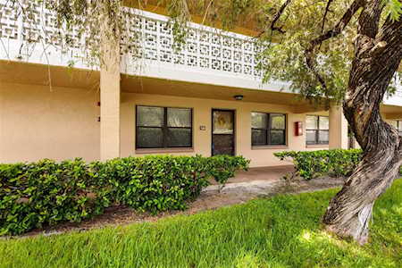 5080 Locust St NE #128 St. Petersburg, FL 33703