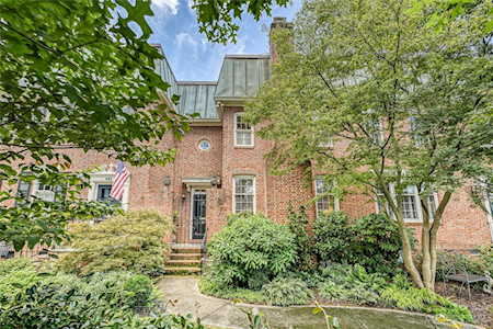 143 Perrin Place Charlotte, NC 28207