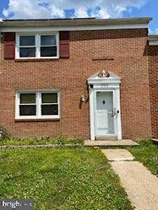 12535 Woodstock Dr E Upper Marlboro, MD 20772