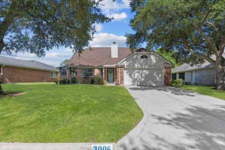 3006 Flower Field Ln Pearland, TX 77584