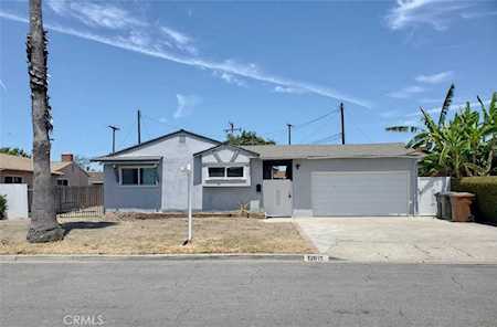 12611 Greentree Ave Garden Grove, CA 92840