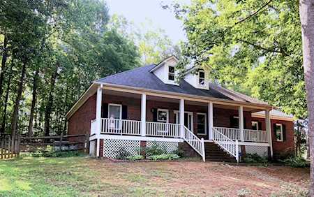 2312 Mill House Ln Matthews, NC 28104