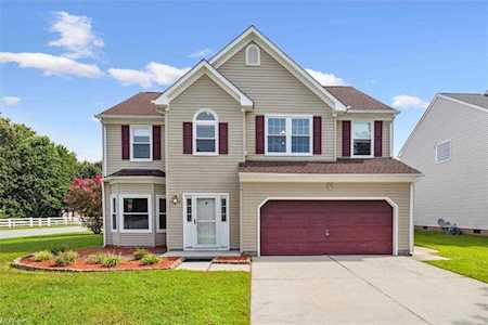 3601 Coach House Ct Suffolk, VA 23435
