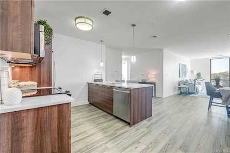 701 Ridge Hill Blvd #9F Yonkers, NY 10710