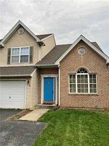 2359 Fernwood Dr Coplay, PA 18037