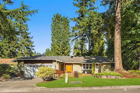 4550 146th Ave SE Bellevue, WA 98006
