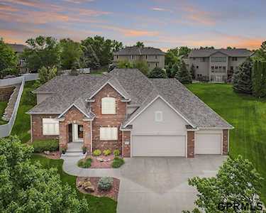 4973 S 176 Circle Omaha, NE 68135