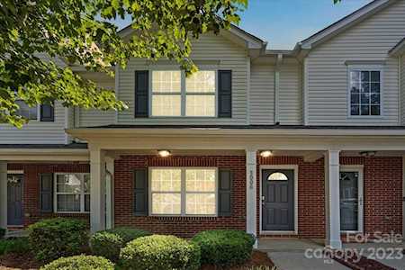 3006 Summerfield Ridge Ln Matthews, NC 28105