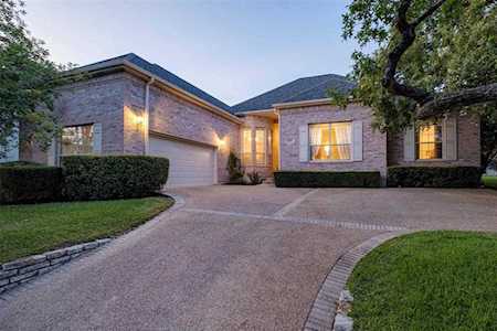 9273 Scenic Bluff DR Austin, TX 78733
