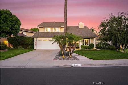 21682 Flamenco Mission Viejo, CA 92692