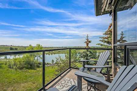 10 Royal Terrace NW Calgary, AB T3G 4X5