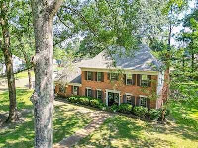 9000 Longwood Ln Germantown, TN 38139