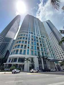 300 S Biscayne Blvd #T-2306 Miami, FL 33131