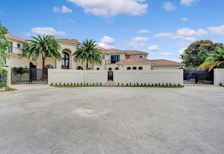 3080 NE 41st Street Fort Lauderdale, FL 33308