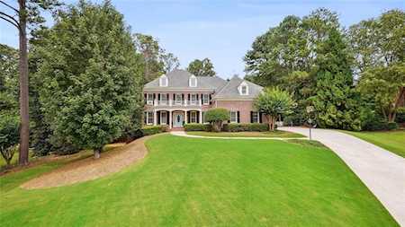 740 Hallbrook Court Milton, GA 30004